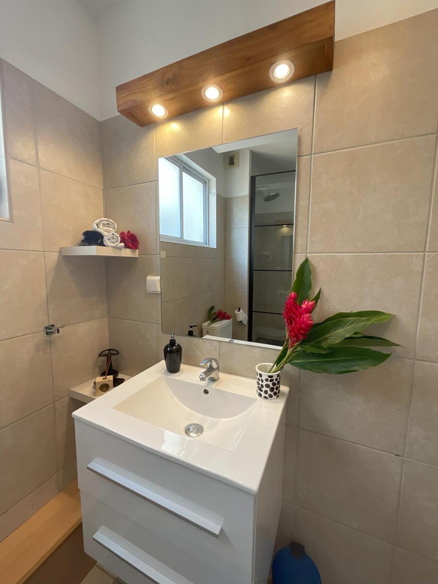 Prestige Lodging City Center Папеете Екстериор снимка