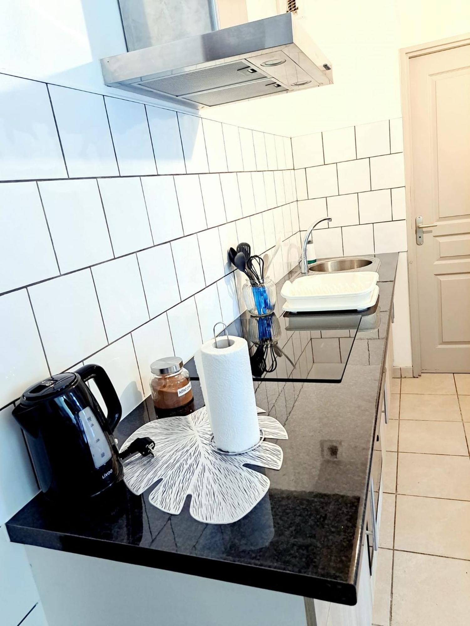 Prestige Lodging City Center Папеете Екстериор снимка