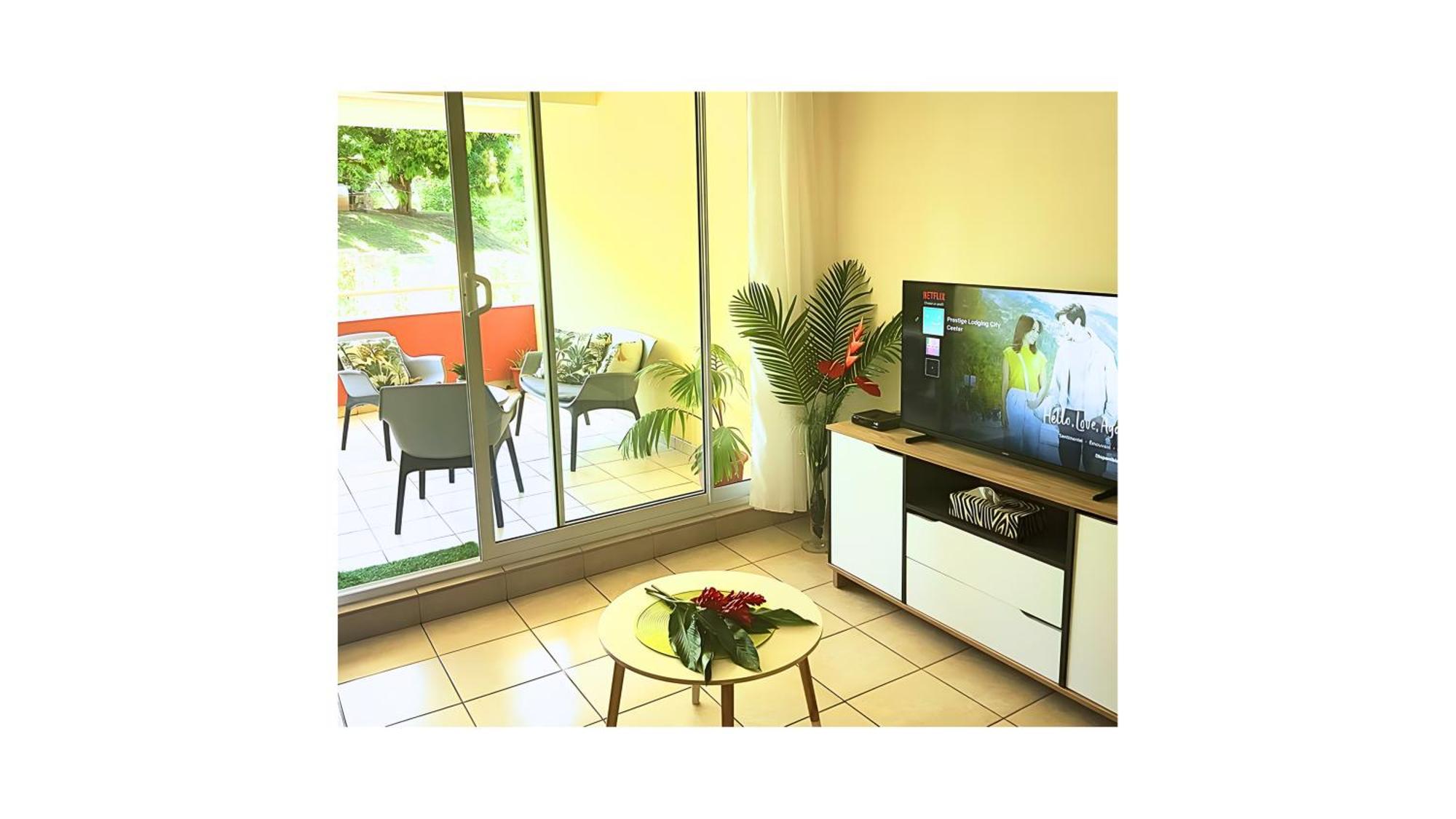 Prestige Lodging City Center Папеете Екстериор снимка